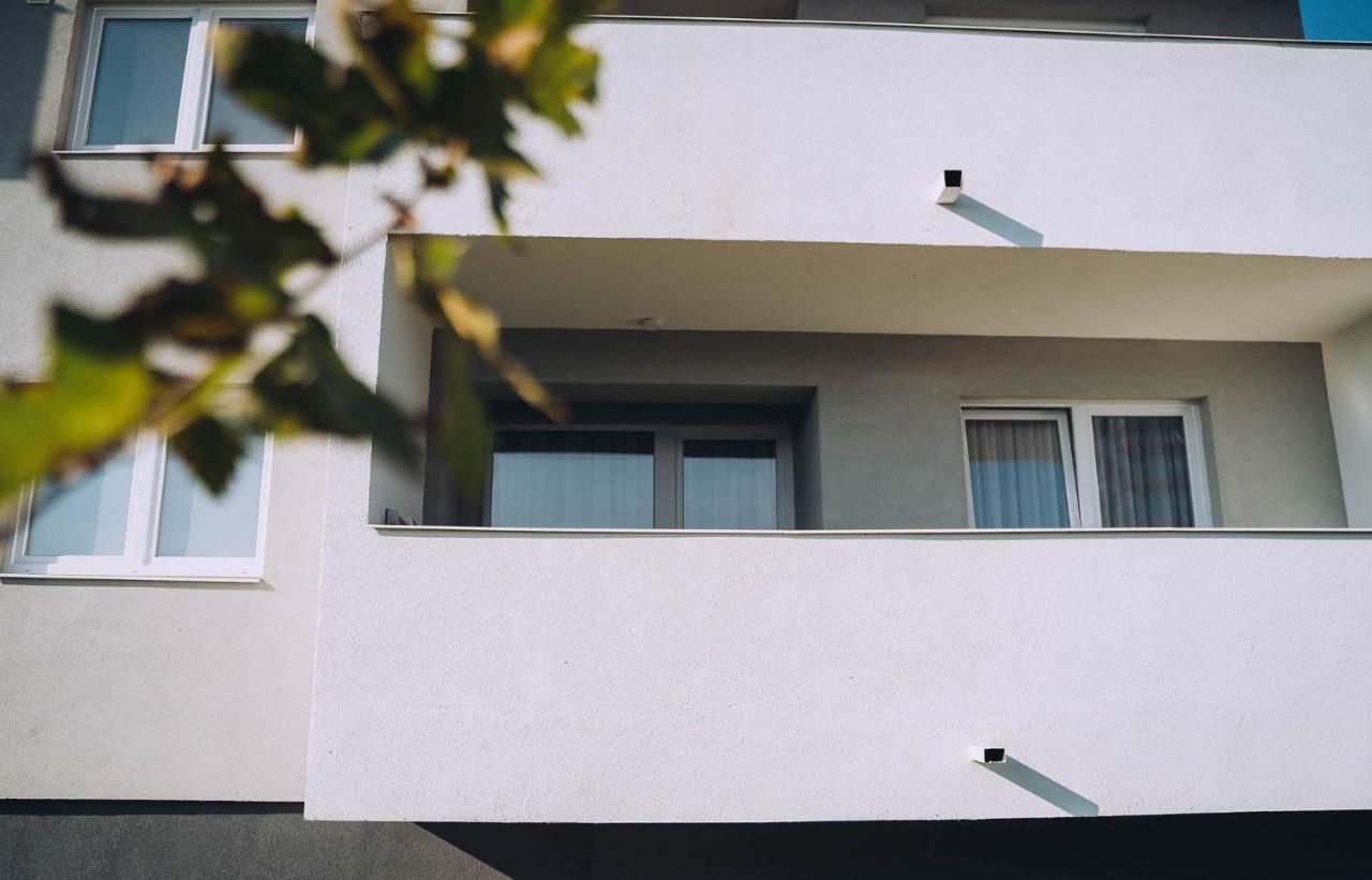 Flamingo Suites Nagyvárad Kültér fotó