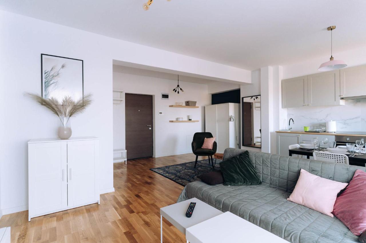 Flamingo Suites Nagyvárad Kültér fotó