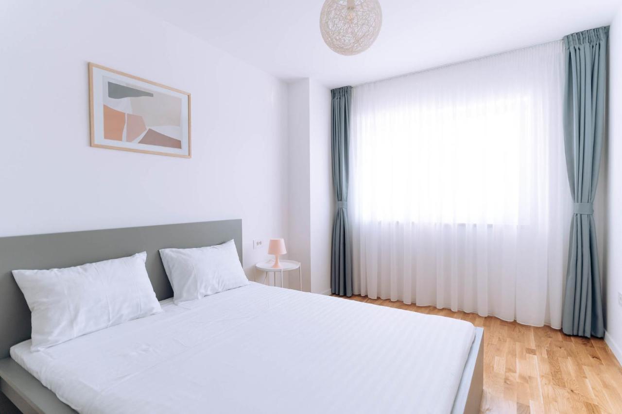 Flamingo Suites Nagyvárad Kültér fotó